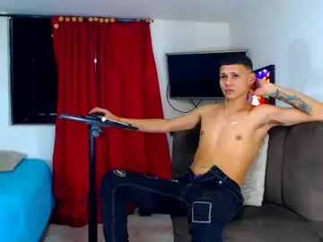Chaturbate Free Live Porn of jeffer21_hot
