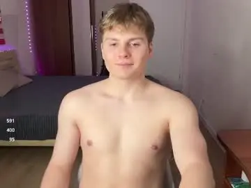 Chaturbate Live Sex Cam of kevin_hill