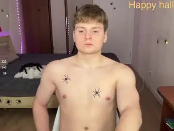 Chaturbate Live Sex Cam of kevin_hill