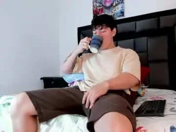 Chaturbate Free Live Porn of liam_saint