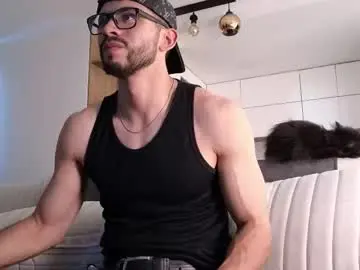 Chaturbate Adult Webcams of phantom_bigger1