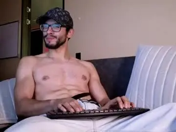 Chaturbate Best Webcam of phantom_bigger1