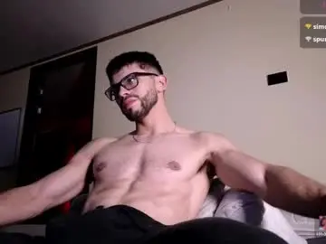 Chaturbate Sex Chat of phantom_bigger1