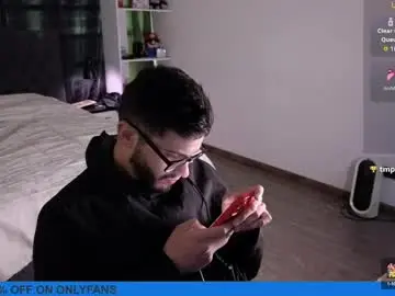 Chaturbate Private Sex Chat of phantom_bigger1