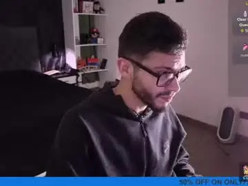 Chaturbate Private Sex Chat of phantom_bigger1