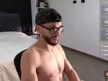 Chaturbate Sex Chat of phantom_bigger1