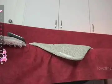 Chaturbate Sex Cam of roselinedior