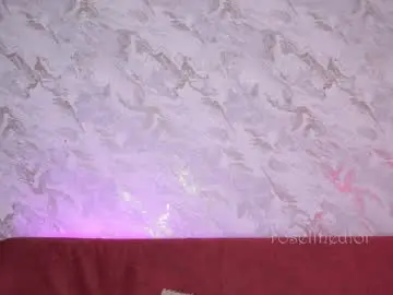 Chaturbate Live Sex Cam of roselinedior