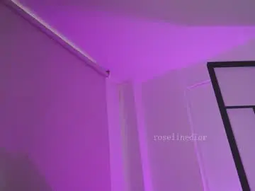 Chaturbate Adult Video Chat of roselinedior