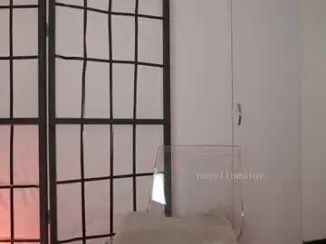 Chaturbate Watch Live Sex Cams of roselinedior