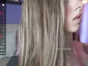 Chaturbate Best Webcam of roselinedior
