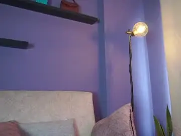 Chaturbate Sex Cam of roselinedior
