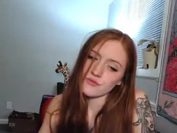 Chaturbate Free Live Porn of yellowpony121212