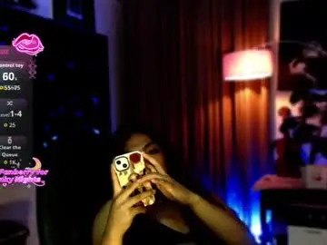 Chaturbate Adult Webcams of louisassy