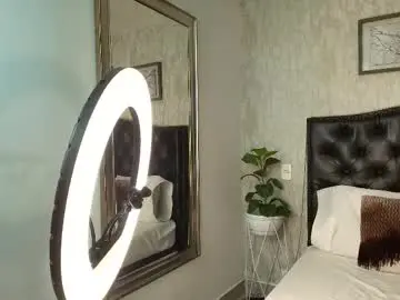 Chaturbate Private Sex Chat of maxxicruz