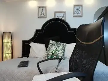 Chaturbate Adult Webcams of maxxicruz