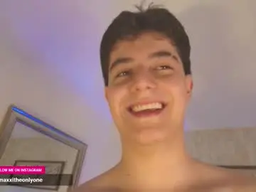 Chaturbate Free Porn Cam of maxxicruz