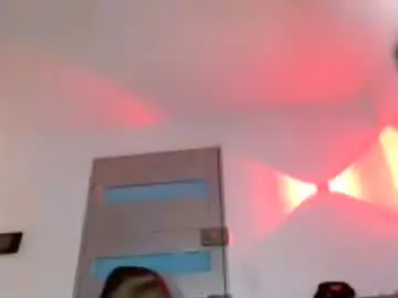 Chaturbate Free Porn Cam of yourfavorite_bigclit