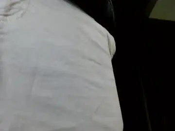 Chaturbate Live Sex Cam of yourfavorite_bigclit