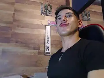 Chaturbate Live Sex Cam of jonathancast08