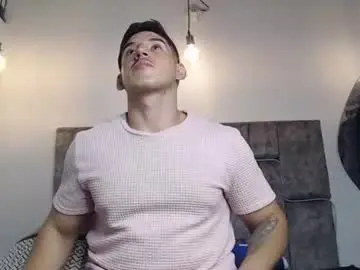 Chaturbate Live Sex Cam of jonathancast08