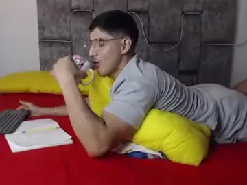 Chaturbate Best live sex cam show of jonathancast08
