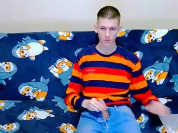 Chaturbate Free Porn Cam of lester_broo