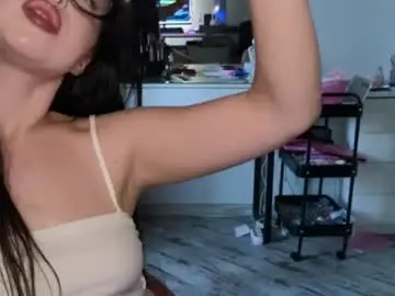 Chaturbate Live Sex Cam of moranagoddess