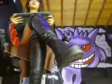 Chaturbate Watch Live Sex Cams of naomi_rider77