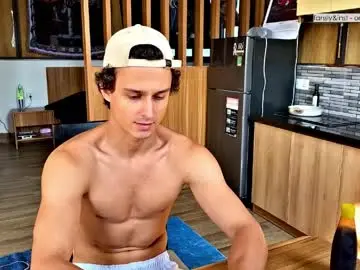 Chaturbate Adult Video Chat of orlando__bloom