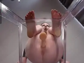 Chaturbate Live Sex Cam of skyewatson