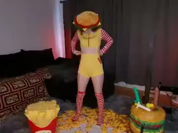 Chaturbate Live Sex Cam of skyewatson
