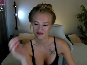 Chaturbate Adult Video Chat of stacy_riiver