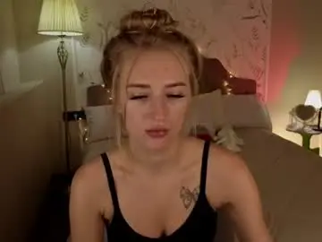 Chaturbate Watch Live Sex Cams of stacy_riiver