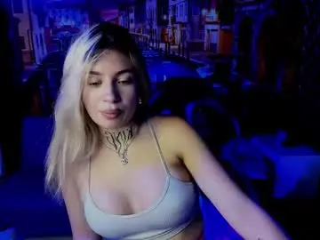 Chaturbate Sex Cam of tamara_velezz