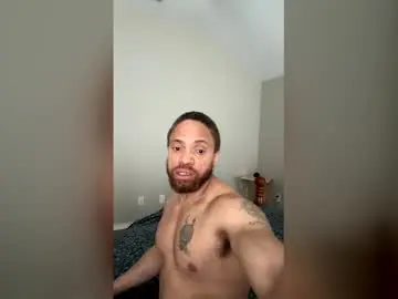 Chaturbate Live Sex Cam of thomasgwhitecft