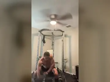 Chaturbate Live Sex Cam of thomasgwhitecft