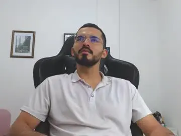 Chaturbate Sex Chat of alejandroo_7