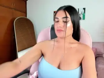 Chaturbate Adult Video Chat of alheli_16