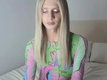 Chaturbate Best live sex cam show of huge_vee