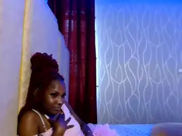 Chaturbate Free Live Porn of raven_luxe