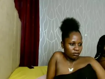 Chaturbate Live Porn of raven_luxe
