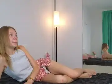 Chaturbate Best live sex cam show of zaya0