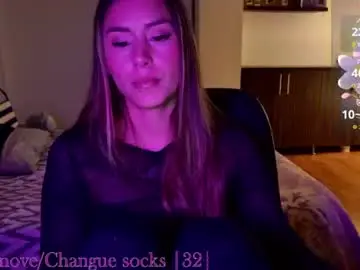 Chaturbate Live Sex Cam of greta_miss