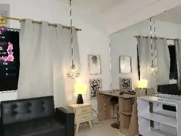 Chaturbate Watch Live Sex Cams of isa__fox_1