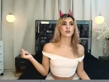Chaturbate Best Webcam of isa__fox_1