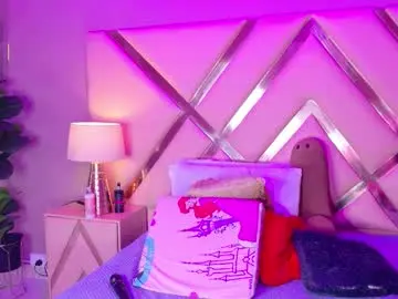 Chaturbate Live Sex Cam of malaikabrown