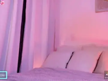 Chaturbate Live Sex Cam of meganlake