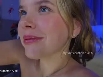 Chaturbate Live Porn of milly_shy