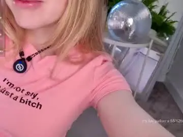 Chaturbate Free Live Porn of milly_shy